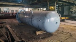Ресивер азота V=10м3 на юбочной опоре